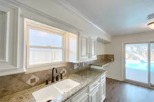 2502 Lufkin Ln, Deer Park, TX 77536 - Photo 17