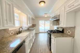 2502 Lufkin Ln, Deer Park, TX 77536 - Photo 15