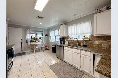 2909 Laurelridge Drive, League City, TX 77573 - Photo 17