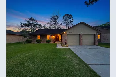 2909 Laurelridge Drive, League City, TX 77573 - Photo 1
