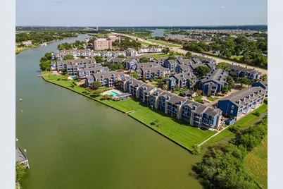 18519 Egret Bay Boulevard #1407, Webster, TX 77058 - Photo 1