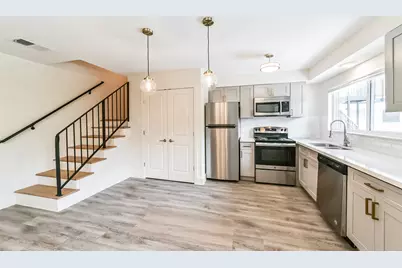 1608 Welch Street #6, Houston, TX 77006 - Photo 3