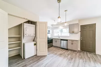 1608 Welch Street #6, Houston, TX 77006 - Photo 9