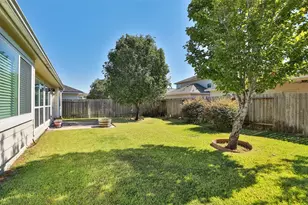 10914 Barker View Dr, Cypress, TX 77433 - Photo 35