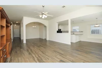 10914 Barker View Drive, Cypress, TX 77433 - Photo 11