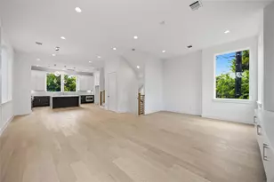 1110 Peden St, Houston, TX 77006 - Photo 25