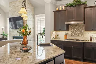 4815 Fairford Dr, Sugar Land, TX 77479 - Photo 19