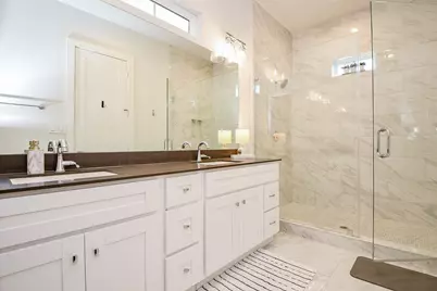 5710 White Magnolia Street, Houston, TX 77091 - Photo 7