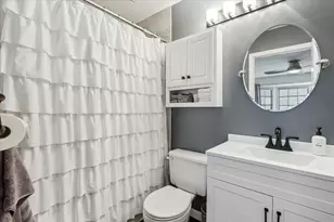 16819 Holly Trail Dr, Houston, TX 77058 - Photo 15