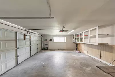 10902 Saint Marys Lane, Houston, TX 77079 - Photo 27