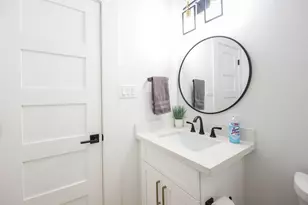 2413 Francis St, Houston, TX 77004 - Photo 27
