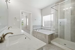 1717 Oakdale Mist Dr, Dickinson, TX 77539 - Photo 25