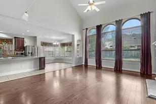 2505 Twisting Pine Ct, Houston, TX 77345 - Photo 7