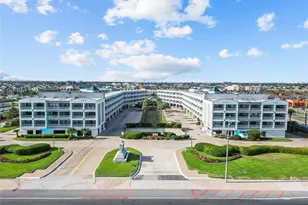 6102 Seawall Blvd, Galveston, TX 77551 - Photo 1