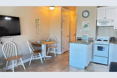 6102 Seawall Boulevard #145, Galveston, TX 77551 - Photo 7