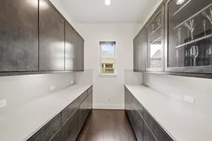 5735 Genoa Springs Ln, Sugar Land, TX 77479 - Photo 23