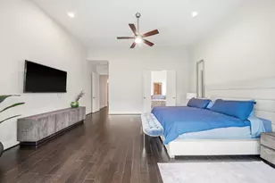 5735 Genoa Springs Ln, Sugar Land, TX 77479 - Photo 27