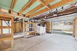 3602 Ave S 1/2 Rear, Galveston, TX 77550 - Photo 27