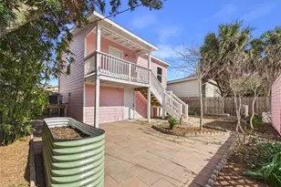 3602 Ave S 1/2 Rear, Galveston, TX 77550 - Photo 5