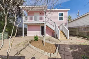 3602 Ave S 1/2 Rear, Galveston, TX 77550 - Photo 1