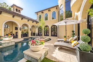 7719 Betty Jane Ln, Houston, TX 77055 - Photo 47