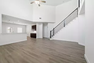 10411 Brynn Elizabeth Dr, Rosharon, TX 77583 - Photo 9