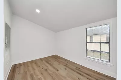 2409 Avenue K, Rosenberg, TX 77471 - Photo 31