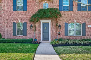 431 Glenchester Dr, Houston, TX 77079 - Photo 3