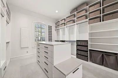 431 Glenchester Drive, Houston, TX 77079 - Photo 19