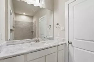 9020 Lonestar River Ln, Houston, TX 77080 - Photo 15