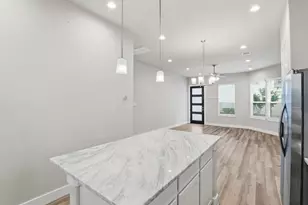 9020 Lonestar River Ln, Houston, TX 77080 - Photo 7