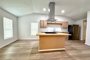 514 McKee St, Clute, TX 77531 - Photo 19