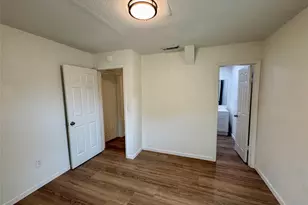 514 McKee St, Clute, TX 77531 - Photo 41
