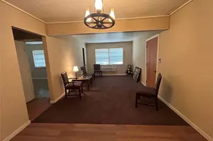 1810 11th St, Orange, TX 77630 - Photo 5