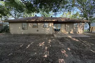 1810 11th St, Orange, TX 77630 - Photo 15