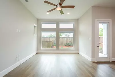 1407 Arkley Way, Houston, TX 77055 - Photo 5