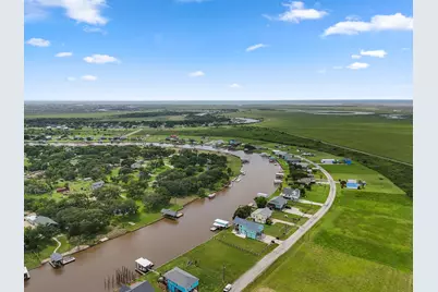 6 County Road 291, Sargent, TX 77414 - Photo 11