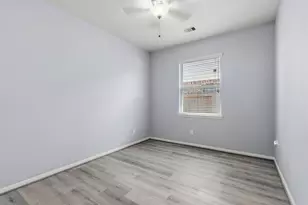 271 Westwood Dr, League City, TX 77573 - Photo 29
