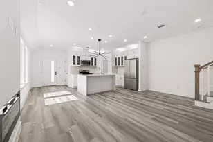 5304 Lynnfield St, Houston, TX 77028 - Photo 9