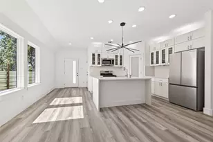 5304 Lynnfield St, Houston, TX 77028 - Photo 13