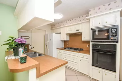 4902 Rainwater Drive, Pasadena, TX 77505 - Photo 3