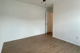 913 Gentle Moss Dr, Magnolia, TX 77354 - Photo 13