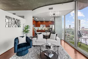 5925 Almeda Rd, Houston, TX 77004 - Photo 9