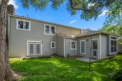 12523 Burgoyne Drive, Houston, TX 77077 - Photo 37