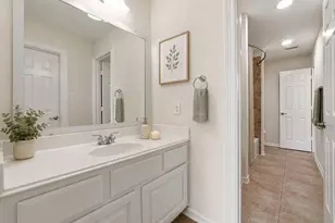 2716 Silverstone Way, Conroe, TX 77304 - Photo 19