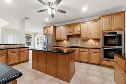 2716 Silverstone Way, Conroe, TX 77304 - Photo 7