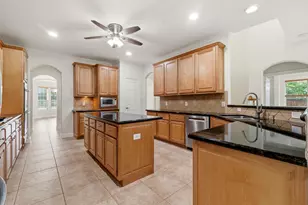 2716 Silverstone Way, Conroe, TX 77304 - Photo 9