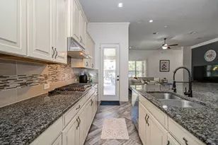 17915 Olde Oaks Estate Ct, Cypress, TX 77433 - Photo 11