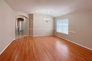 2823 Park Springs Ln, Sugar Land, TX 77479 - Photo 3