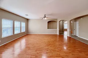 2823 Park Springs Ln, Sugar Land, TX 77479 - Photo 7